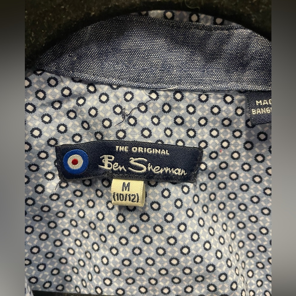 Boys button down shirt (M 10-12)